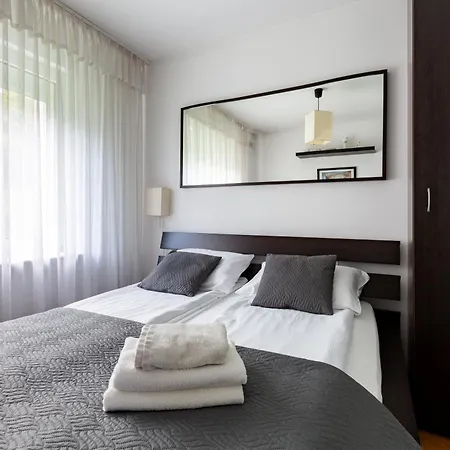 Apartman Glowna Spacious By Bookinghost Gdynia